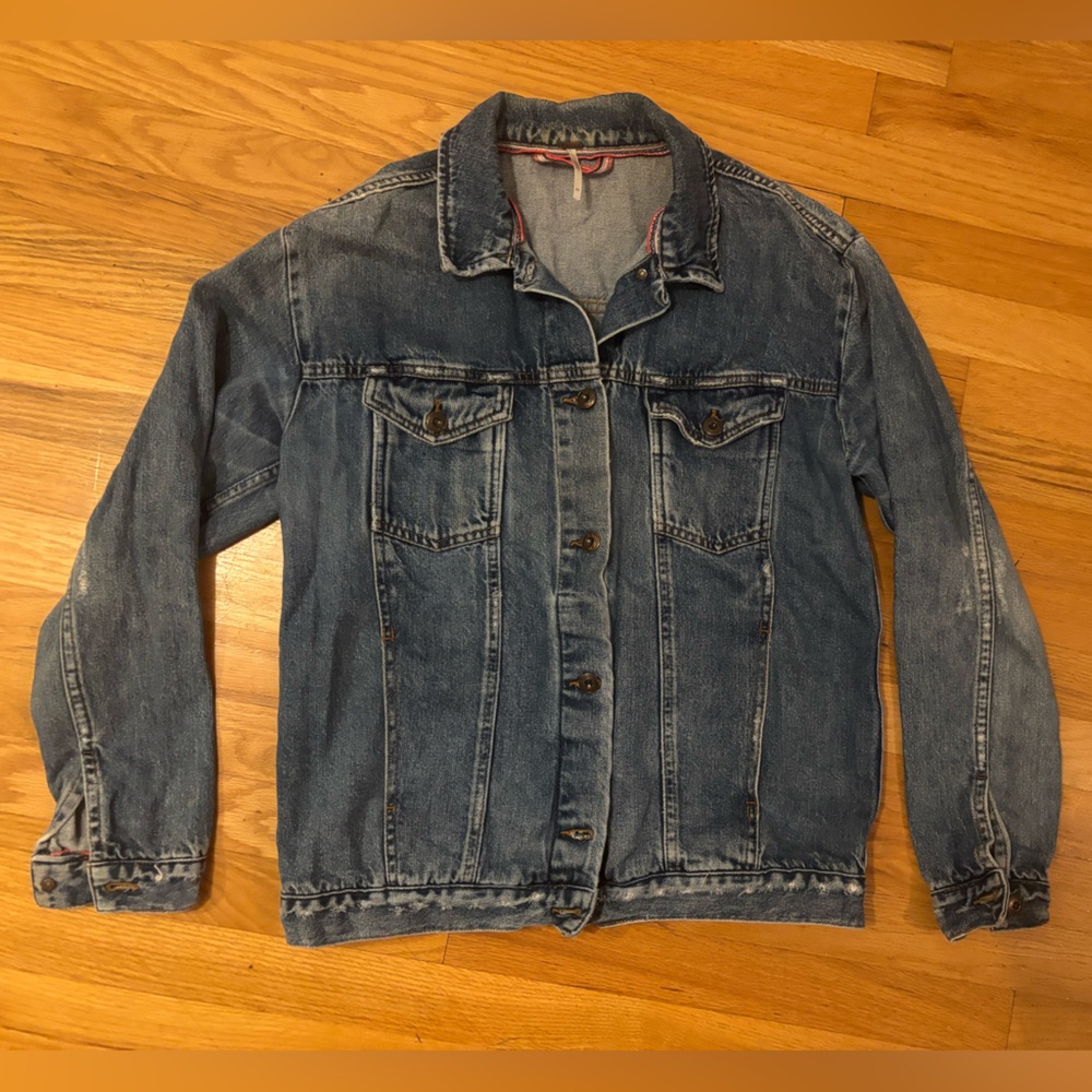 Free People Women’s Oversized Denim Jacket Size XS